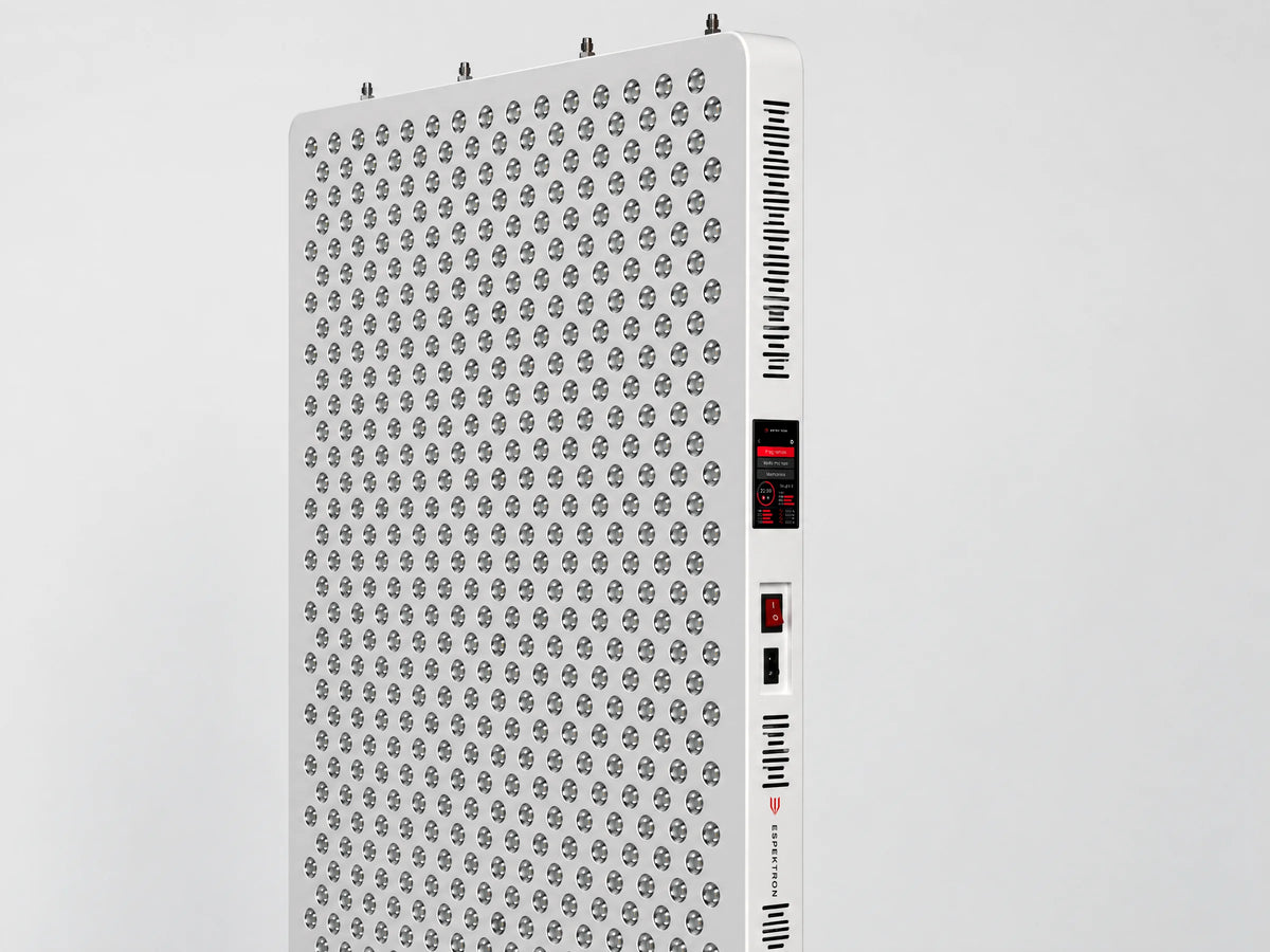 Canto del ESPEKTRON LED 8 ULTRA con la pantalla táctil y la serigrafía